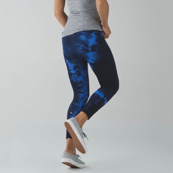 Lululemon Ebb‎ To Street Pant Leggings (24.5" Inseam), Sapphire Blue - Picture 1 of 5
